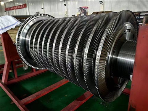 Der Rotor der Dampfturbine